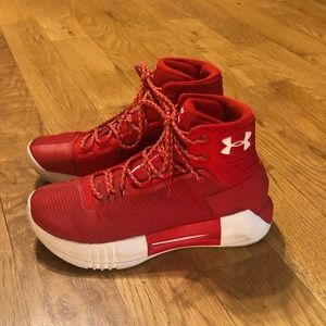 Youth Under Armour Basketball Shoes